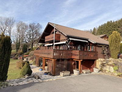 Maison - 190 m² - 7 pièces