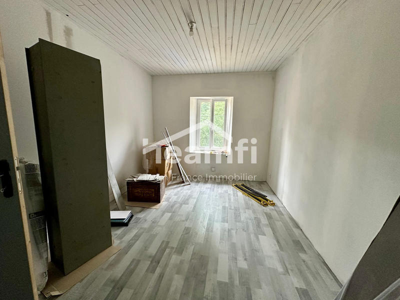 Maison - 110 m² - 6 pièces