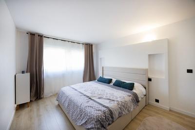 Appartement - 111 m² - 5 pièces