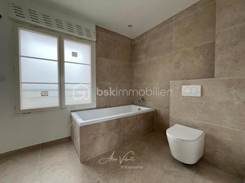 Maison - 125 m² - 4 pièces