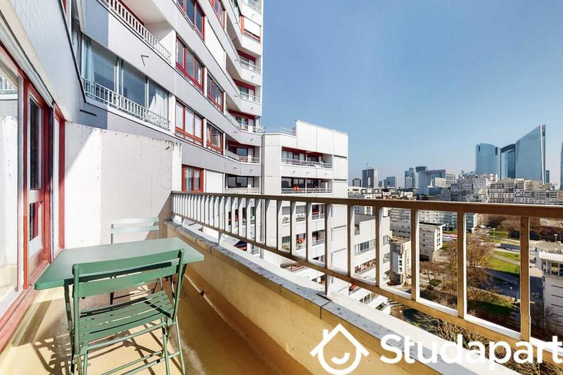 Chambre - 9 m² - 1 pièce