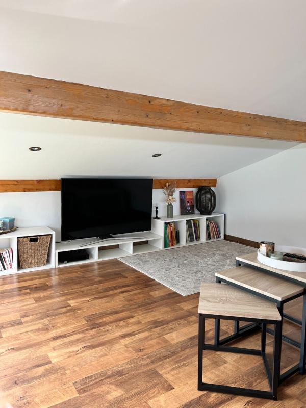 Appartement - 84 m² - 3 pièces