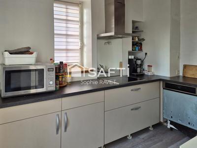 Maison - 150 m² - 9 pièces