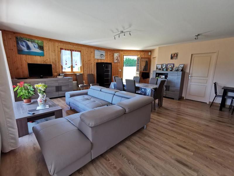 Maison - 107 m² - 7 pièces