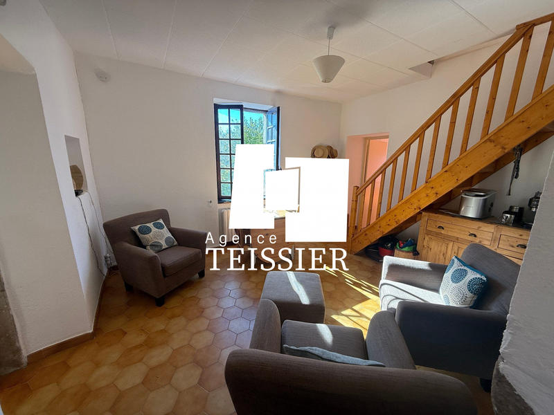 Maison - 74 m² - 6 pièces