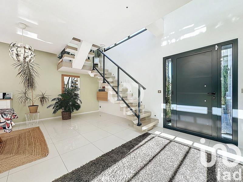 Maison de maîtres - 198 m² - 7 pièces