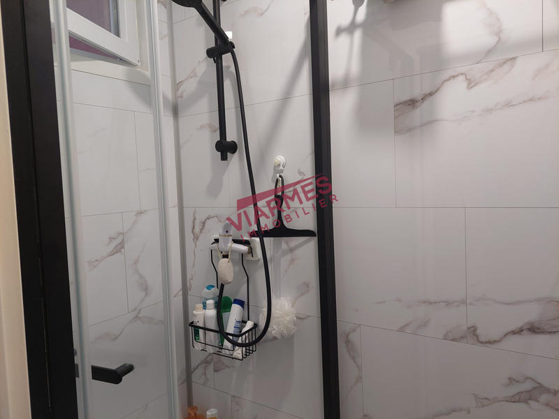 Maison traditionnelle - 94 m² - 6 pièces