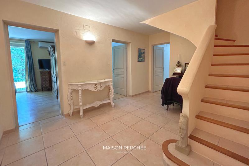 Villa - 210 m² - 7 pièces