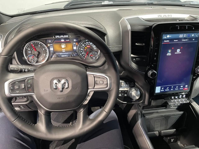 Dodge Ram 1500 Crew Cab 3.0 V6 EcoDiesel Laramie Night Edition