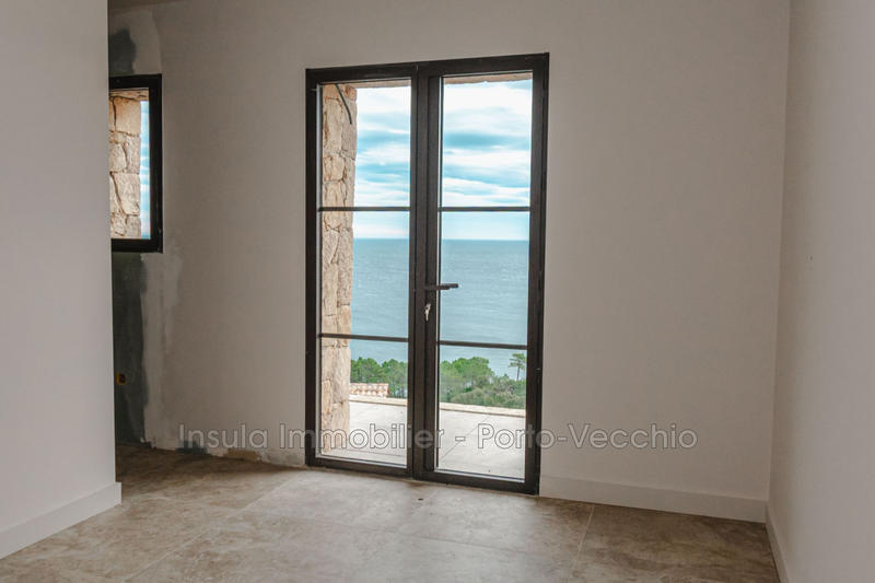 Villa - 182 m² - 6 pièces