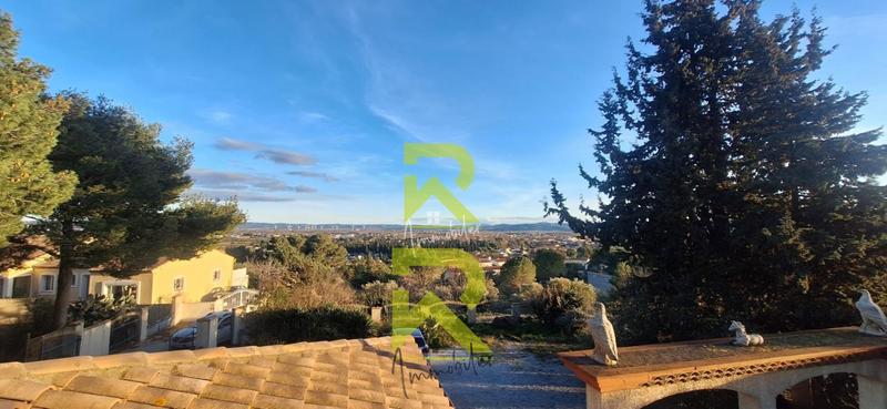 Villa - 210 m² - 5 pièces