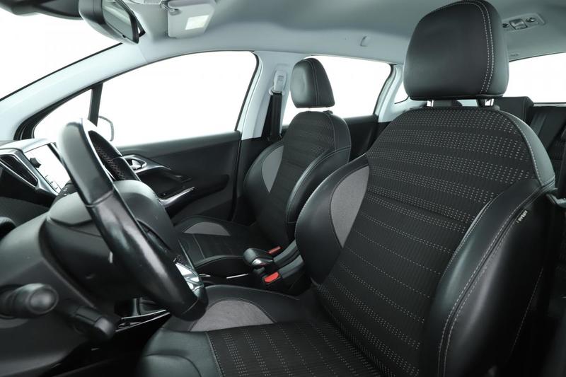 Peugeot 2008 1.2 PureTech Allure 110 ch