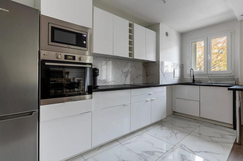 Appartement - 95 m² - 4 pièces