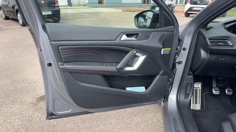 Peugeot 308 II 1.5 BlueHDi 130 Gt