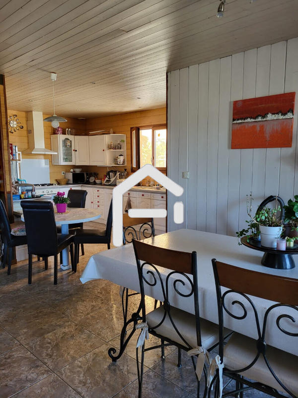 Maison - 149 m² - 6 pièces