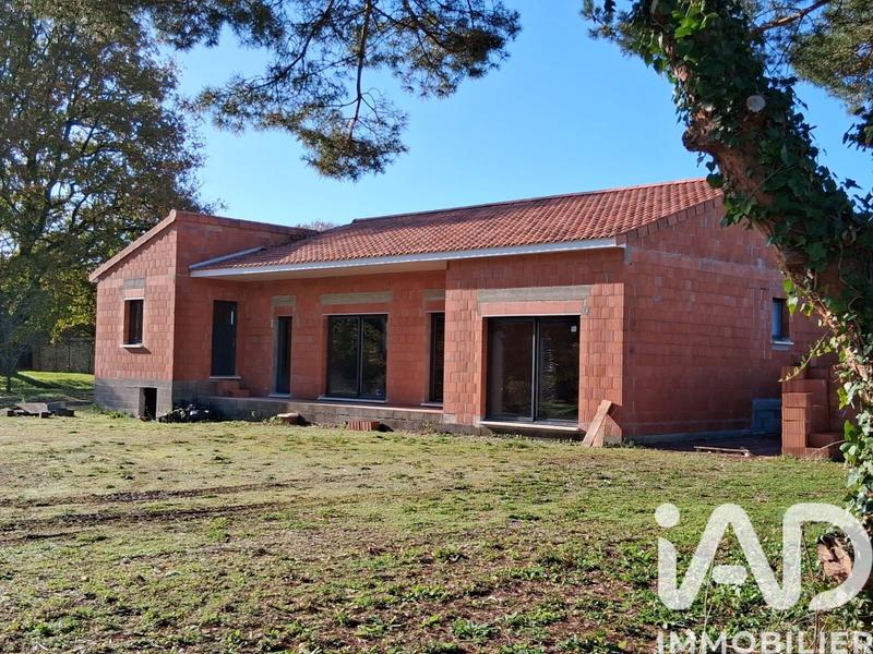 Maison - 146 m² - 5 pièces