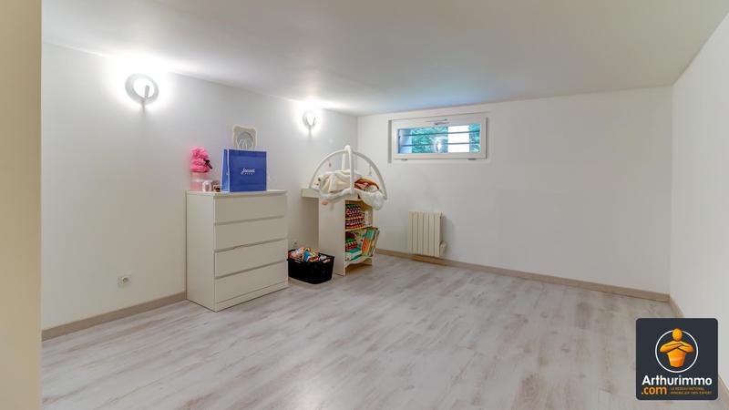 Appartement - 160 m² - 5 pièces