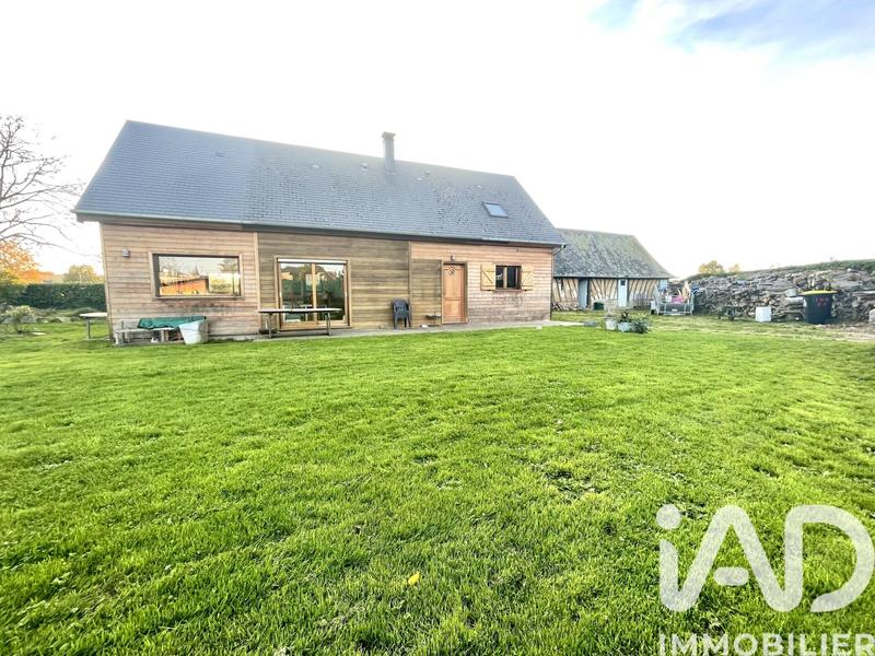 Maison - 140 m² - 6 pièces