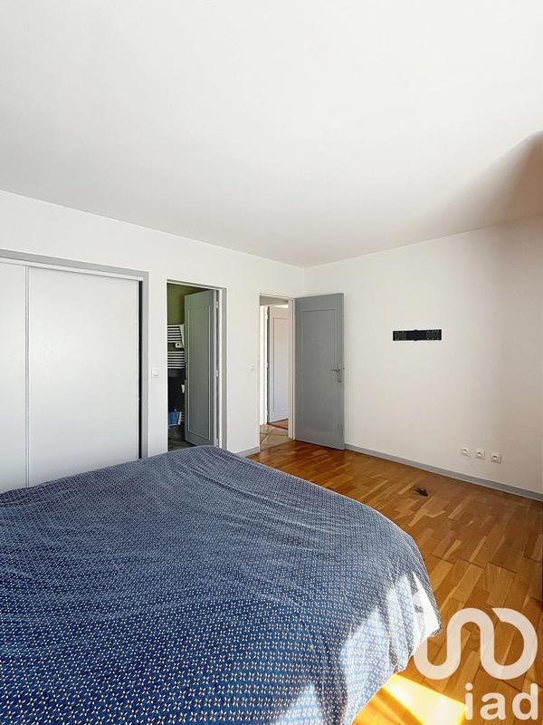 Maison - 216 m² - 7 pièces