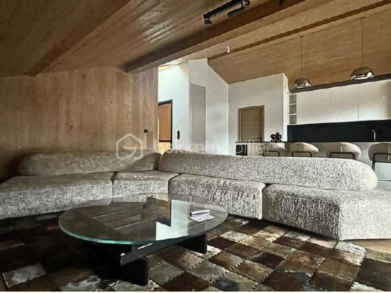 Appartement - 145 m² - 5 pièces