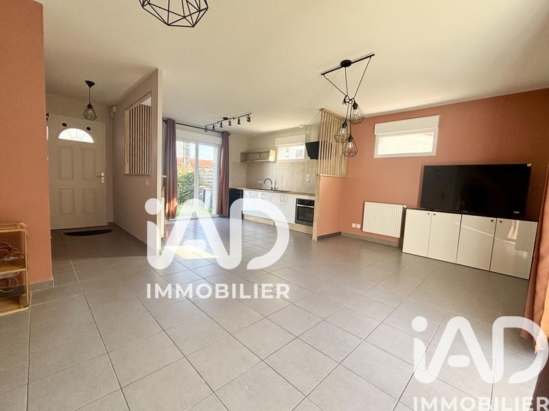 Maison - 85 m² - 4 pièces