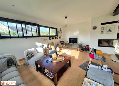 Maison - 172 m² - 7 pièces