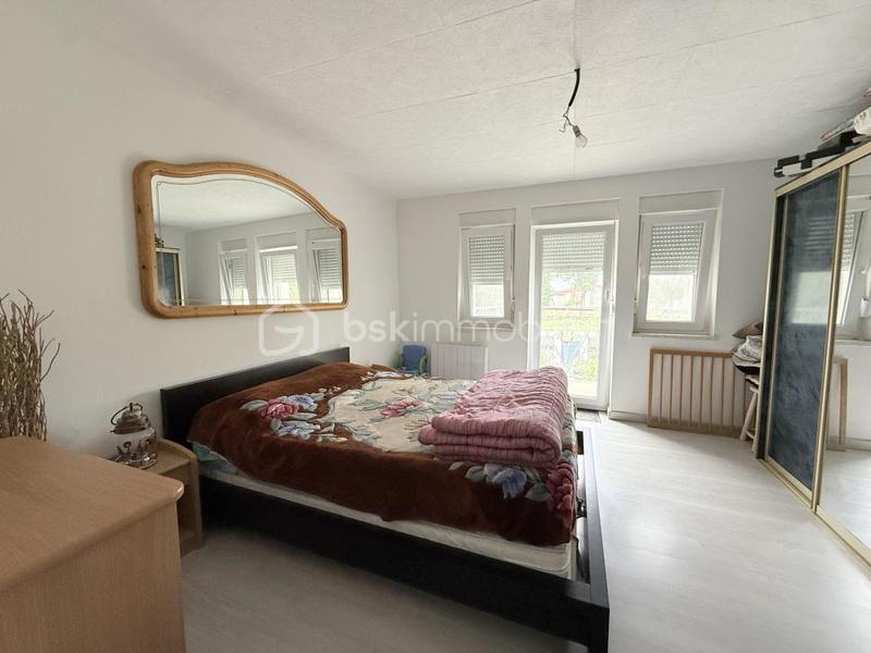 Maison - 177 m² - 7 pièces