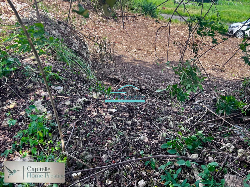 Terrain - 700 m²