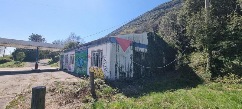 Immeuble - 220 m² - 4 pièces