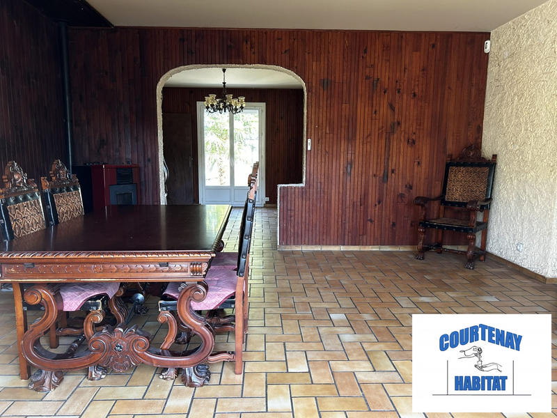 Maison traditionnelle - 158 m² - 7 pièces