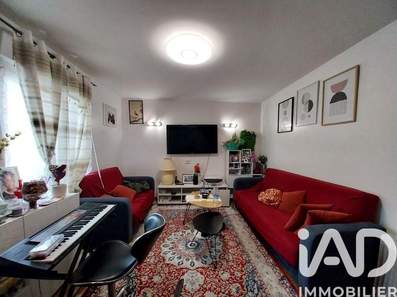 Maison - 83 m² - 5 pièces