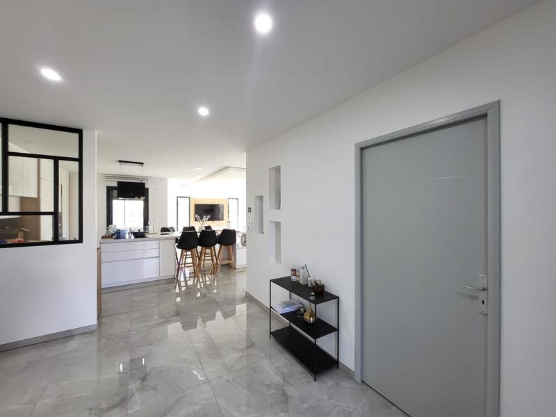 Villa - 140 m² - 6 pièces