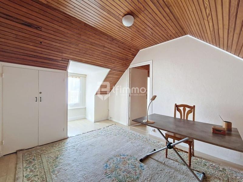 Maison - 123 m² - 7 pièces