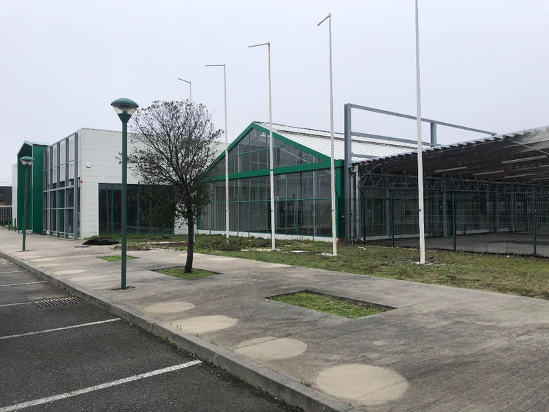 Local commercial - 290 m²