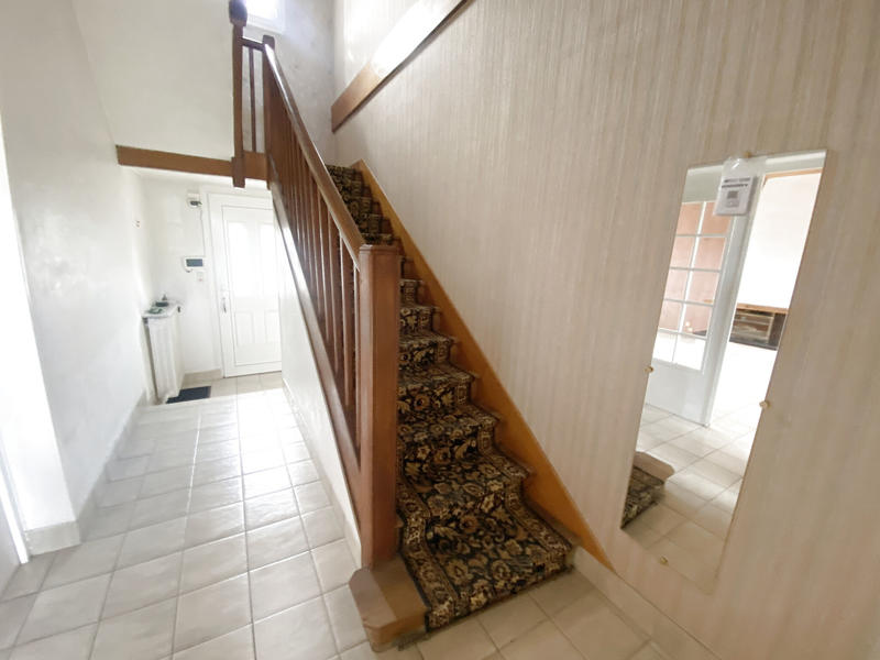 Maison - 106 m² - 6 pièces