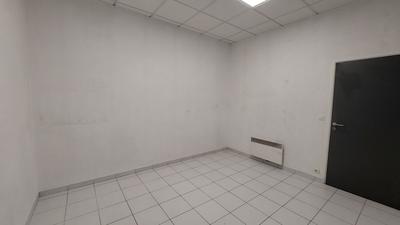 Bureau - 43 m² - 4 pièces