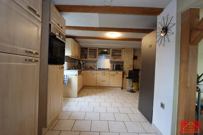 Maison - 123 m² - 6 pièces