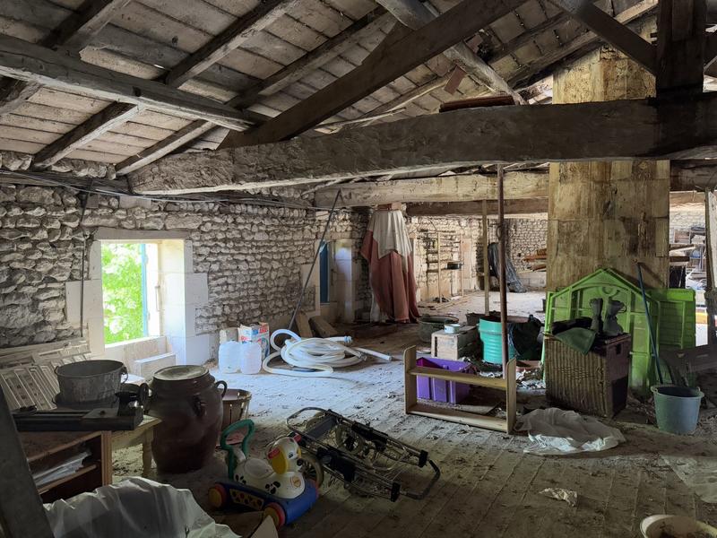 Maison - 200 m² - 3 pièces