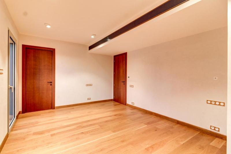 Penthouse - 99 m² - 3 pièces