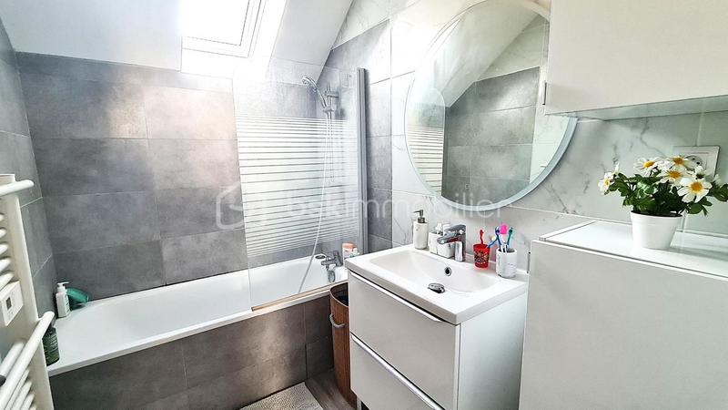 Maison - 60 m² - 3 pièces