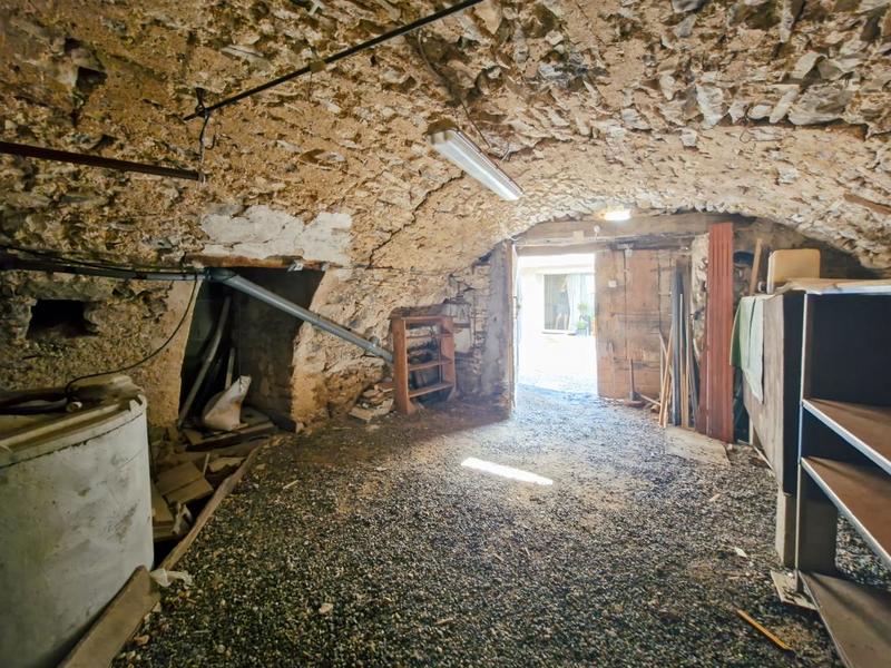 Maison en pierre - 110 m² - 3 pièces