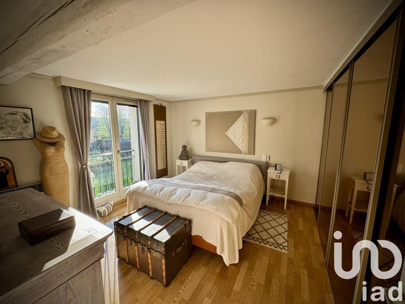 Maison - 307 m² - 9 pièces