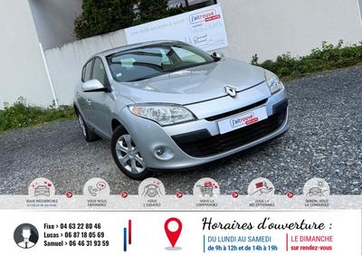 Renault Mégane III 1.6 i 16v 100Cv Expression/ 1°main/ 79 000Km/Historique d'entretien complet/ Véhicule Sous Garantie/ Ct Révision Kit Distribution Ok/ Pneus m+S/ Climatisation/ Fixation Isofix/ Auto Radio Cd Prise aux/ Projecteurs Antibrouillard/ Clim