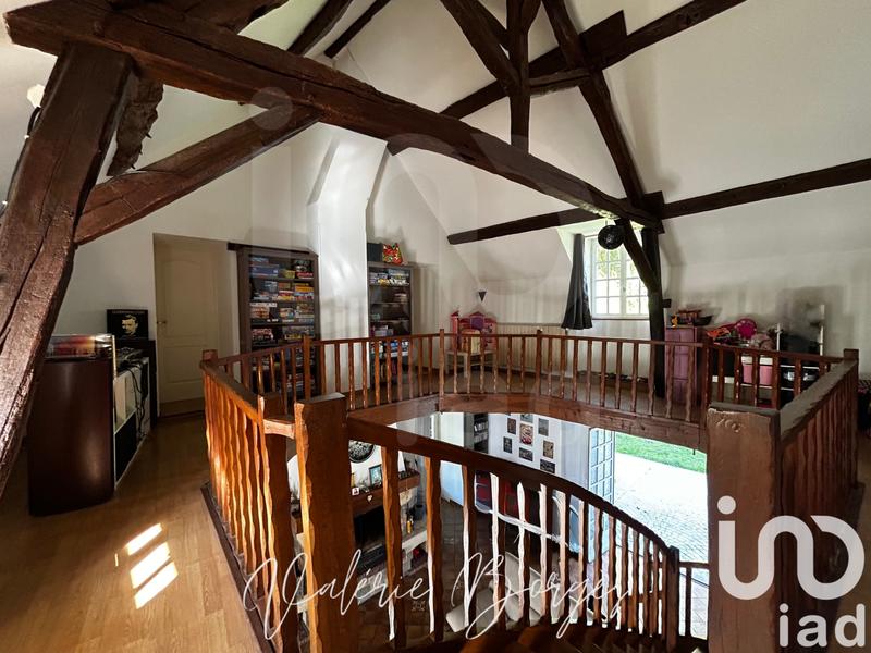 Maison - 210 m² - 7 pièces