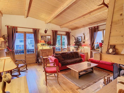 Appartement - 80 m² - 3 pièces