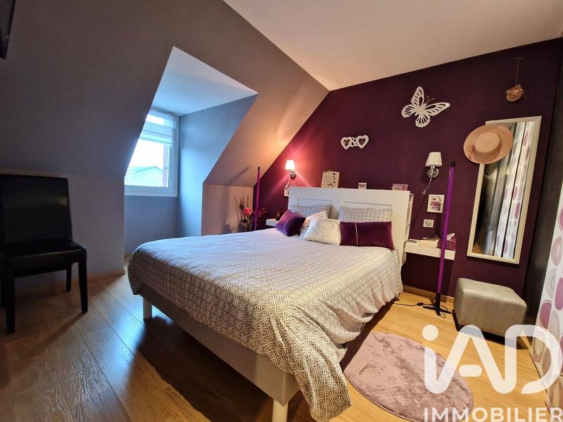 Maison - 100 m² - 6 pièces