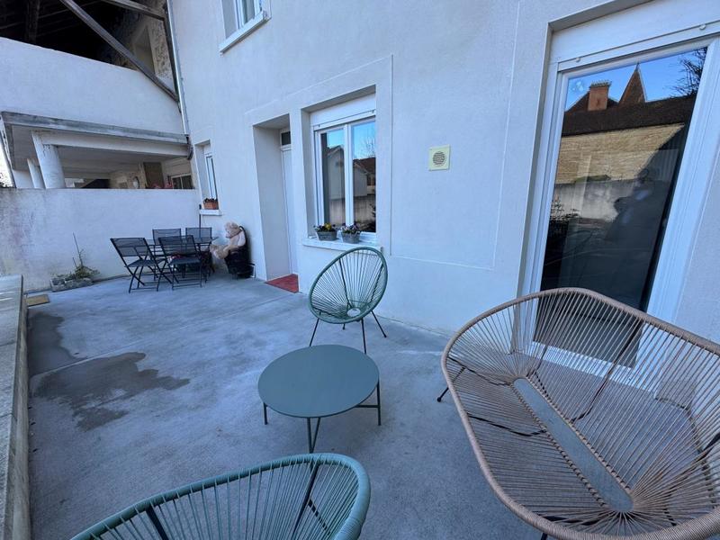 Maison de ville - 146 m² - 6 pièces