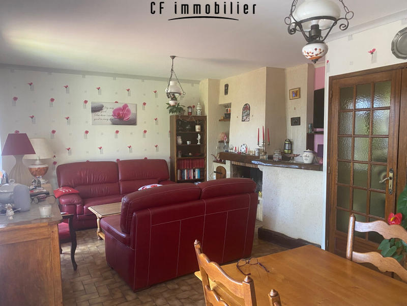 Maison - 95 m² - 4 pièces