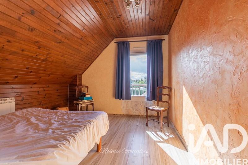 Maison - 90 m² - 6 pièces