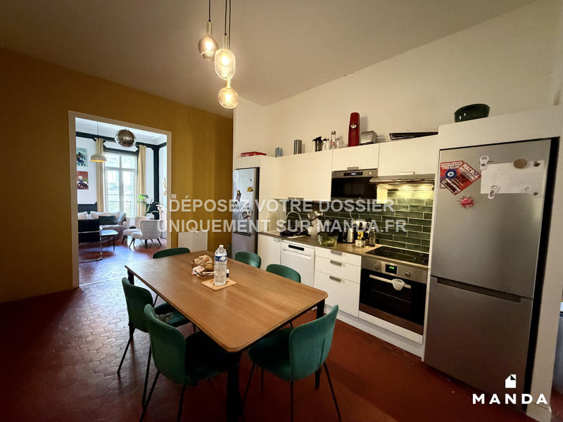 Chambre - 142 m² - 6 pièces